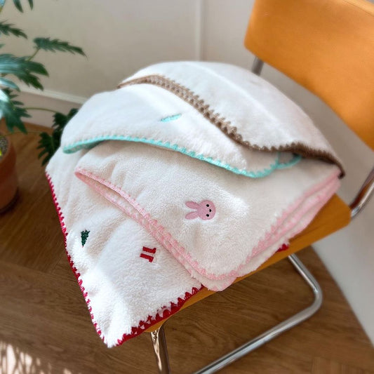 Fluffy Blanket (Santa Baby)