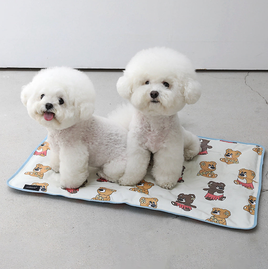 Hula Joy Bear Cooling Mat