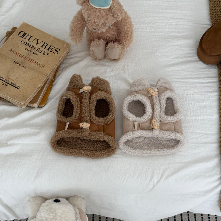 牛角鈕背心外套 | 毛毛領 | 可扣拖帶