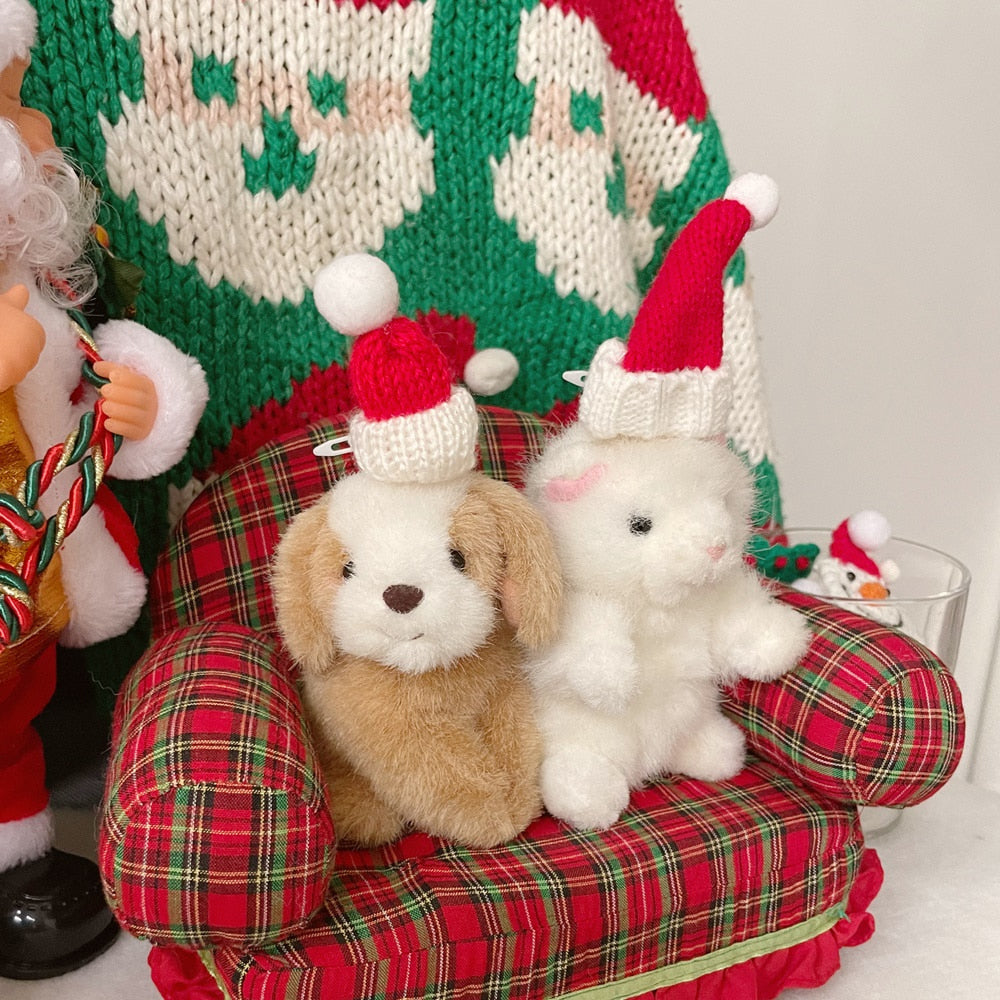 Knitted Xmas Hat Hairpin