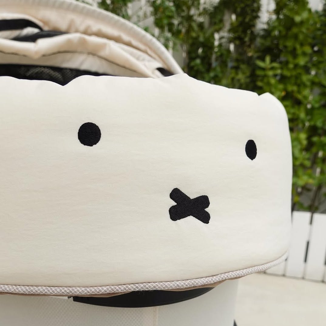 NOUTTI | Miffy & Boris Reversible Stroller Comforter