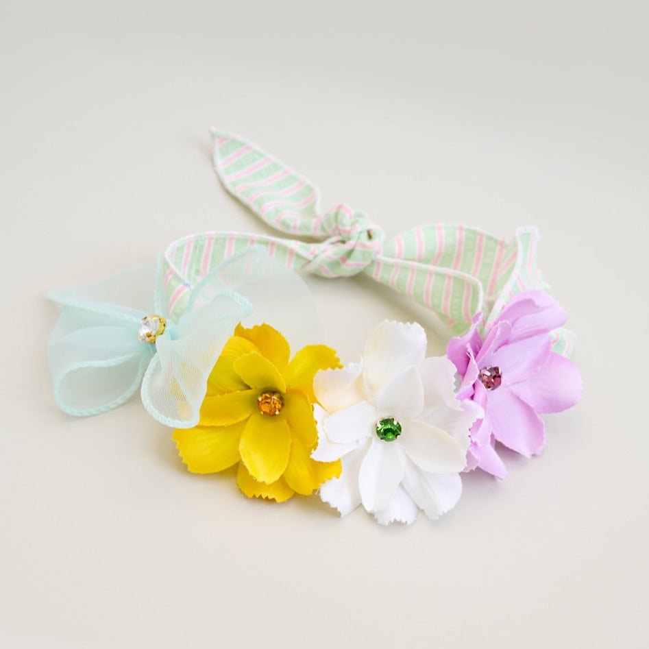 Costa Fleur Neck Accessory