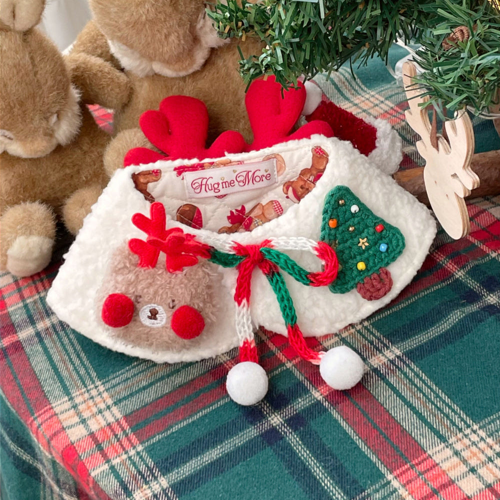 Dori Xmas Cape | Rudolph Horn at the back