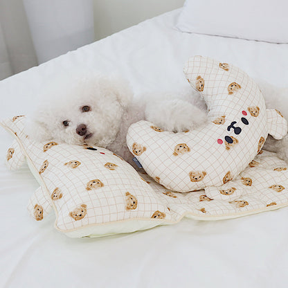 Check Bear Cooling Mat (With Built-in Pillow)