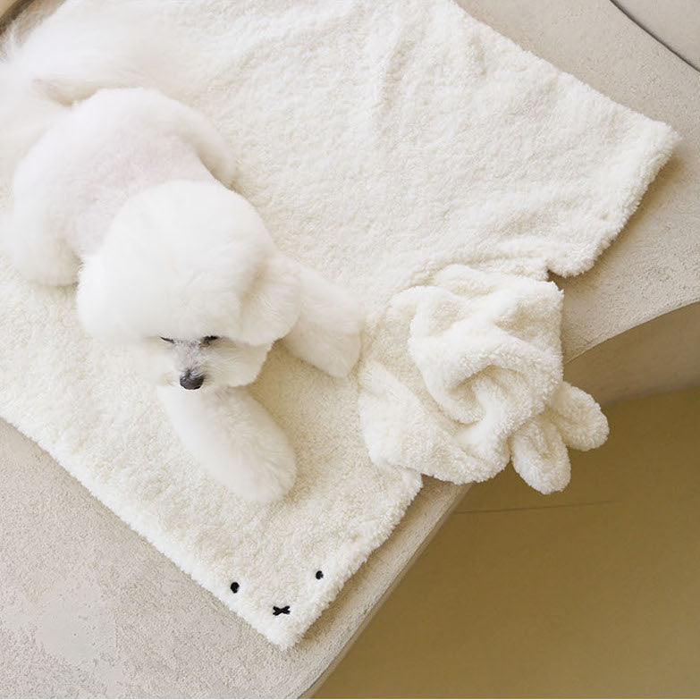 Miffy Cape Blanket