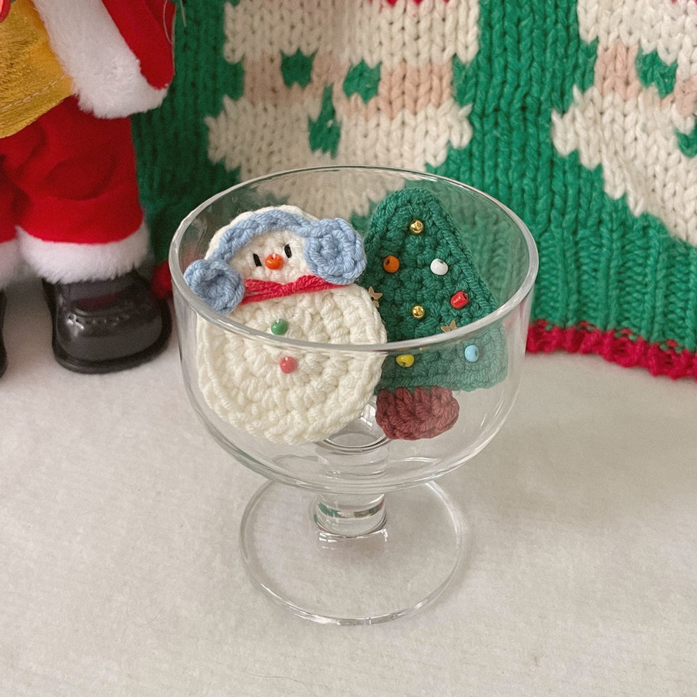 Xmas Knitted Brooch (with beads)