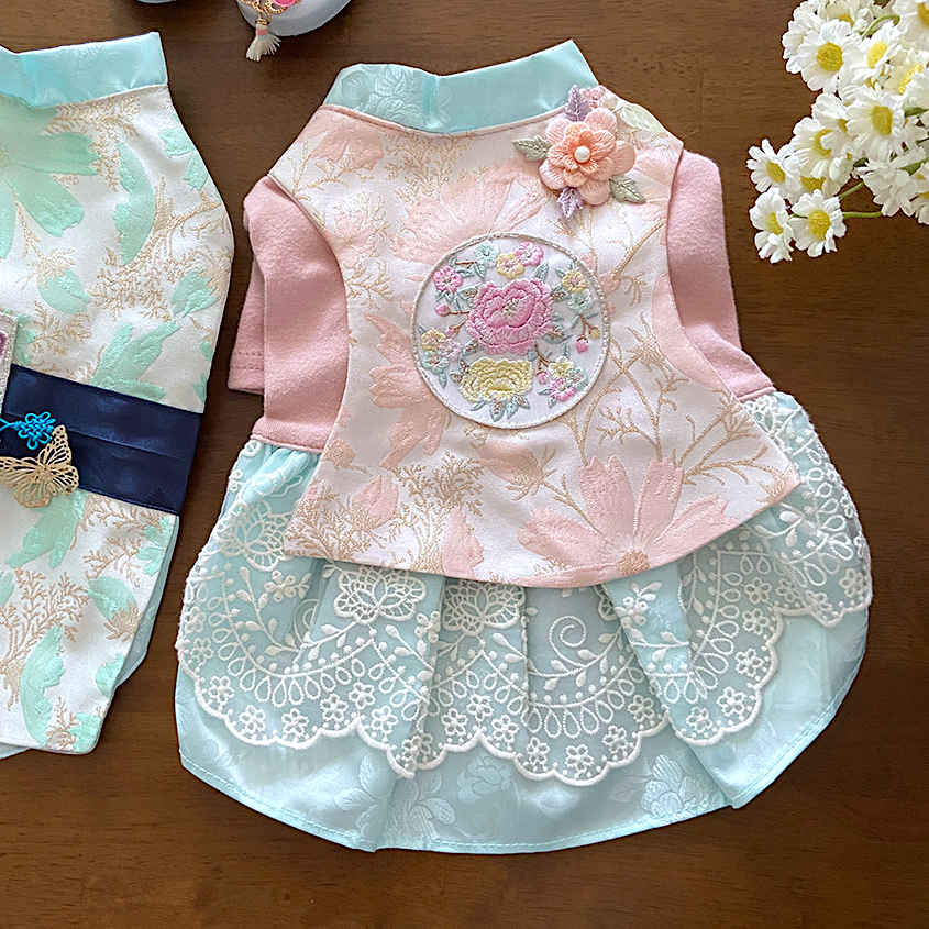 Princess Hanbok | Brooch included!