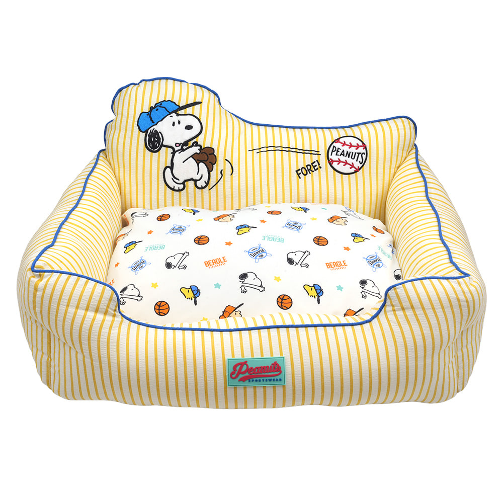 Snoopy Varsity Cooling Bed