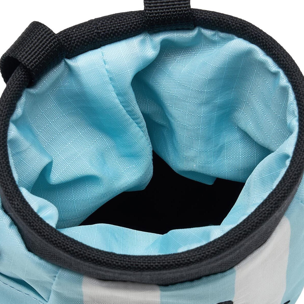 ARUMARU | Pochacco Treat Bag (Light Blue) | 可放零食／水樽 | 可抽出便便袋 | 多暗格 | 可斜孭或繫於腰間 | CORDURA面料